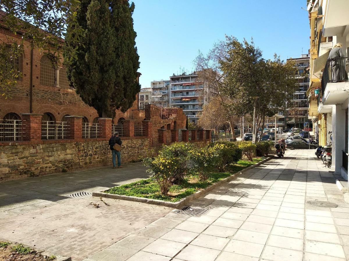 Metro Apartment Thessaloniki Exterior foto