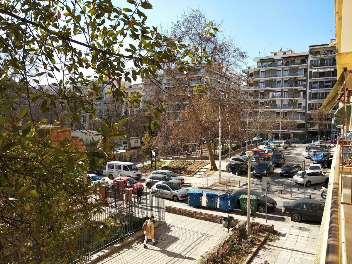 Metro Apartment Thessaloniki Exterior foto
